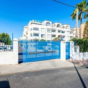 Apartamento 797 Rentals- Hermoso 4 En, Benalmádena
